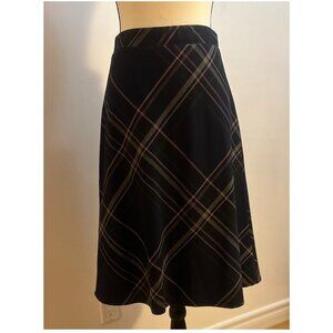 Checkered skirt with lining